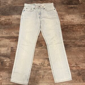 Levi Women’s Size 8 Vintage 505 Low Rise Straight Leg White Wash Jeans